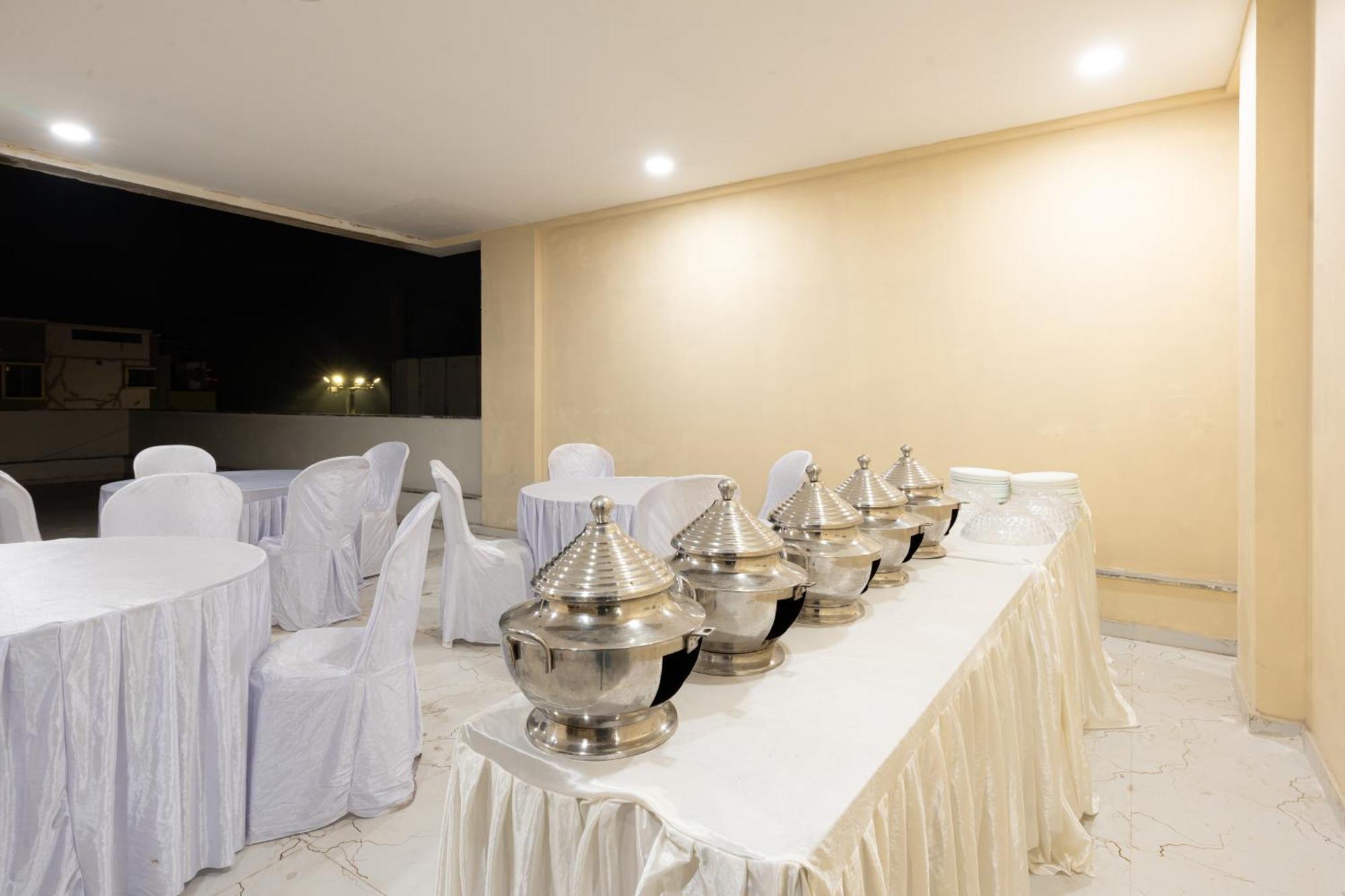 Treebo City Center Sakardarā المظهر الخارجي الصورة